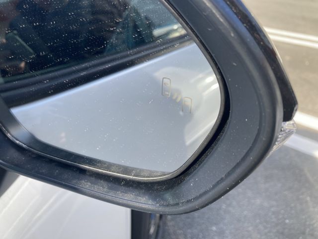 TOYOTA YARIS CROSS HYBRID 2025 Image 31