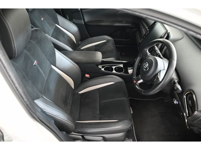 TOYOTA PRIUS PHV 2019 Image 31