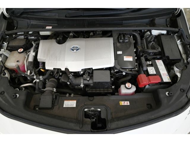 TOYOTA PRIUS PHV 2019 Image 31