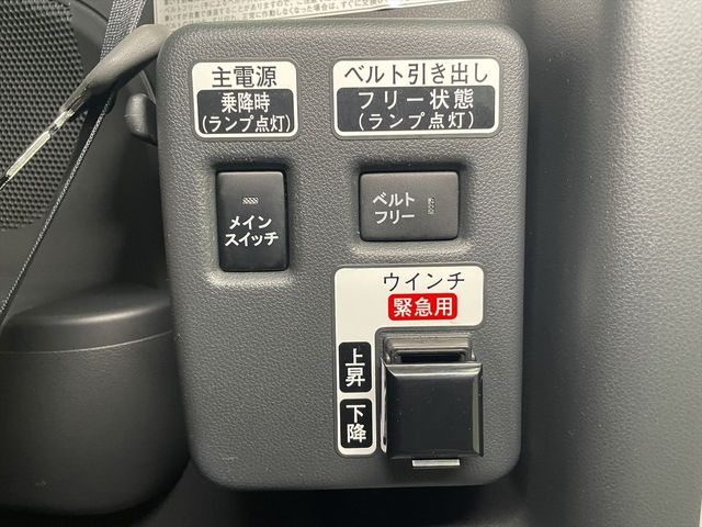 DAIHATSU TANTO CUSTOM 2014 Image 31