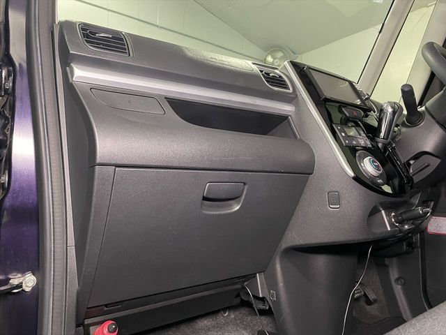 DAIHATSU TANTO CUSTOM 2014 Image 31