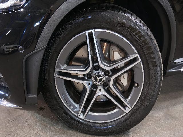 MERCEDES BENZ GLC CL 2019 Image 31