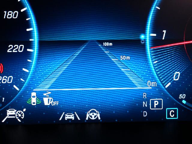 MERCEDES BENZ GLC CL 2019 Image 31