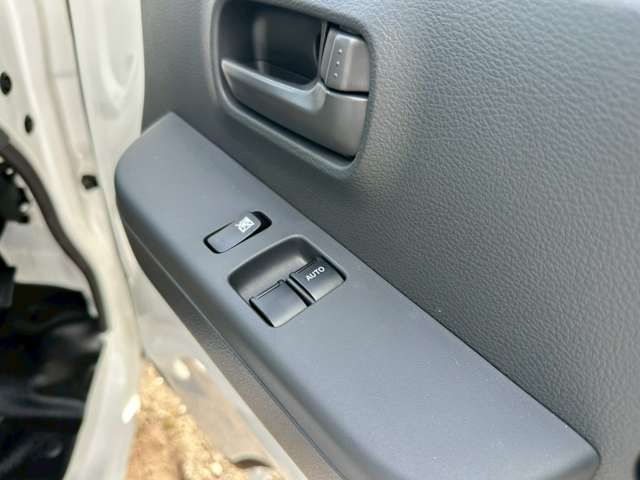 NISSAN NT100 CLIPPER 2025 Image 31