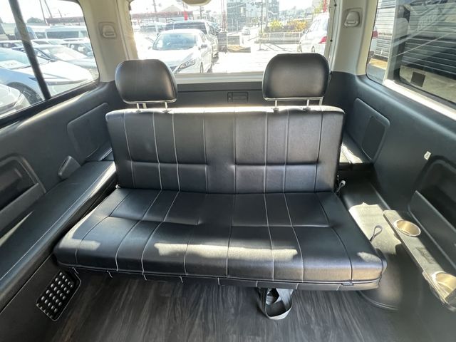 TOYOTA HIACE WAGON 2012 Image 31