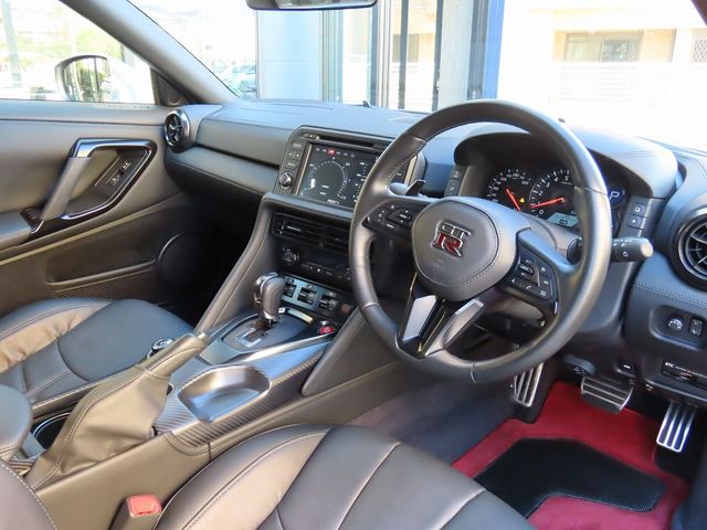 NISSAN GT-R 2023 Image 31