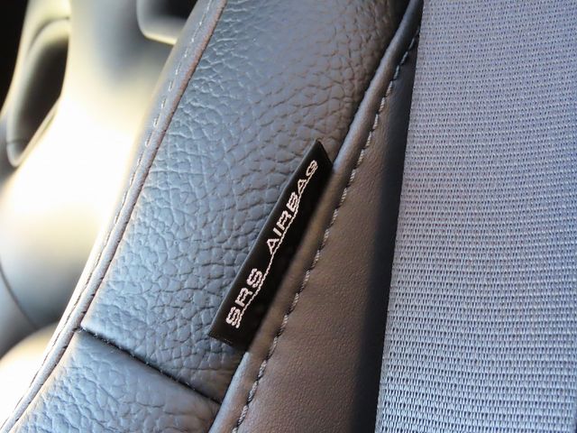 NISSAN GT-R 2023 Image 31