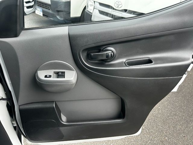 NISSAN NV200 VANETTE VAN 2019 Image 31
