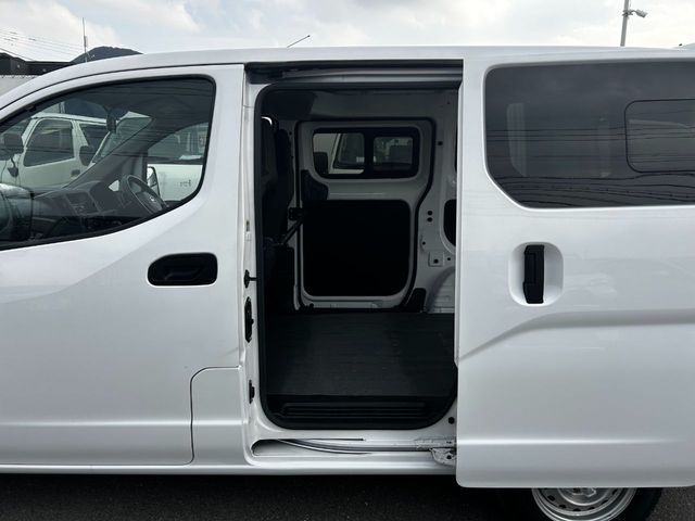 NISSAN NV200 VANETTE VAN 2019 Image 31