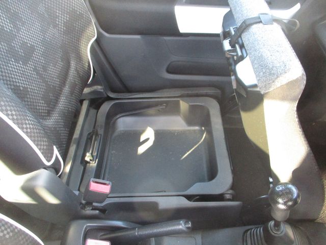 SUZUKI HUSTLER 2016 Image 31