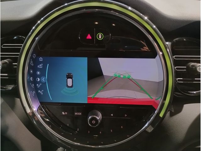 BMW MINI COOPER D 5DOOR 2021 Image 31