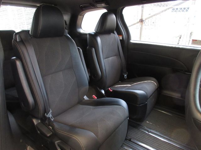 TOYOTA ESTIMA 2017 Image 31