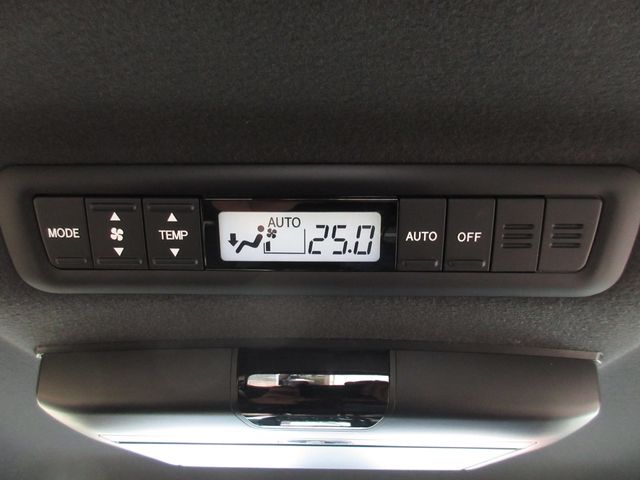 TOYOTA ESTIMA 2017 Image 31