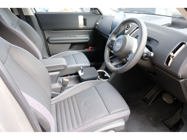 BMW MINI COUNTRYMAN 2024 Image 31