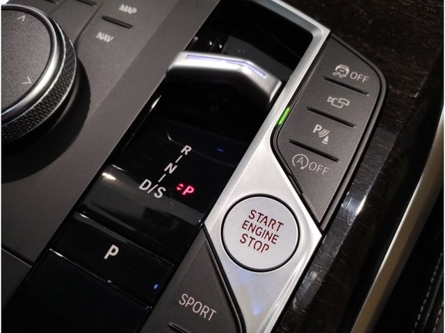 BMW 3SERIES SEDAN 2023 Image 31