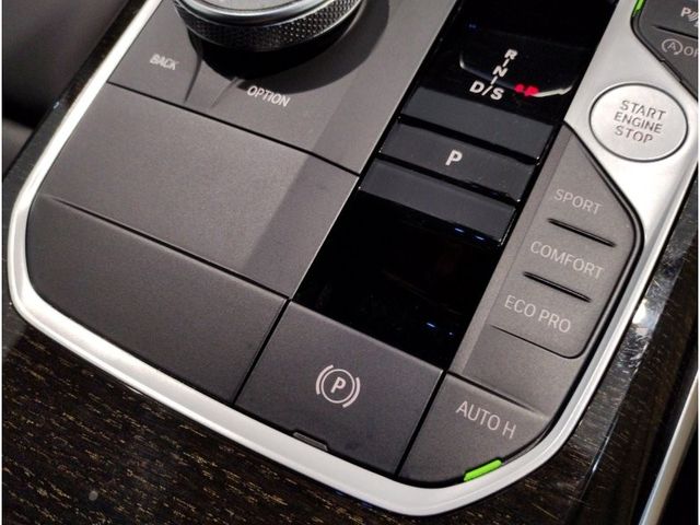 BMW 3SERIES SEDAN 2023 Image 31