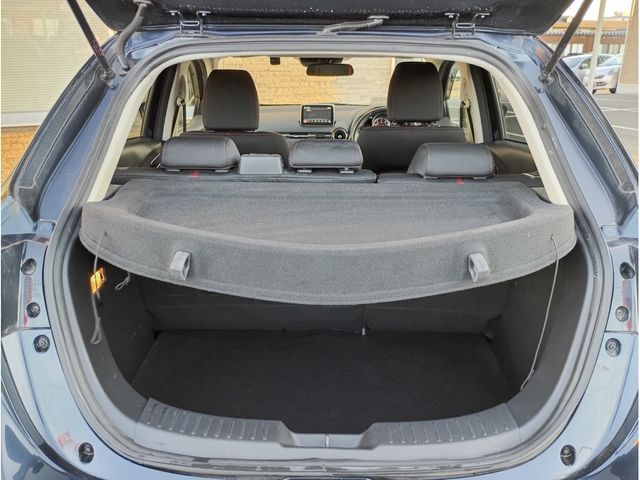 MAZDA DEMIO 4WD 2015 Image 31