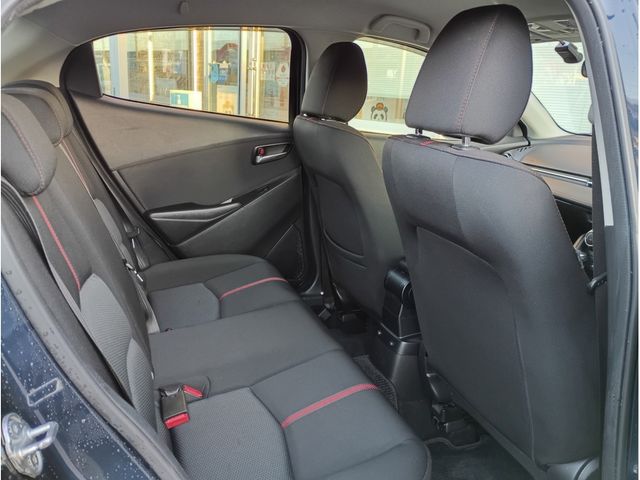 MAZDA DEMIO 4WD 2015 Image 31