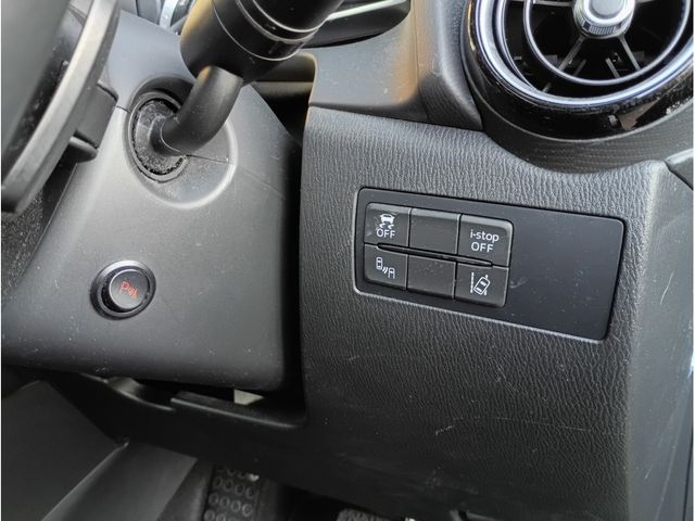 MAZDA DEMIO 4WD 2015 Image 31