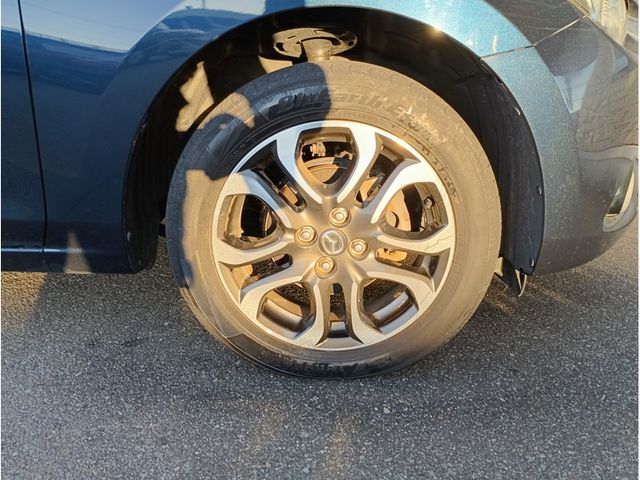 MAZDA DEMIO 4WD 2015 Image 31