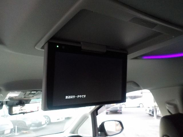 TOYOTA VELLFIRE 2018 Image 31