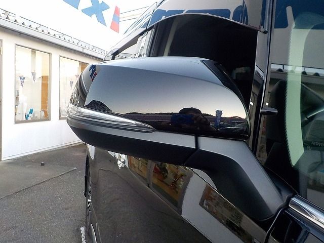 TOYOTA VELLFIRE 2018 Image 31