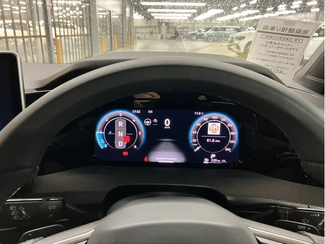 VOLKSWAGEN GOLF 2025 Image 31