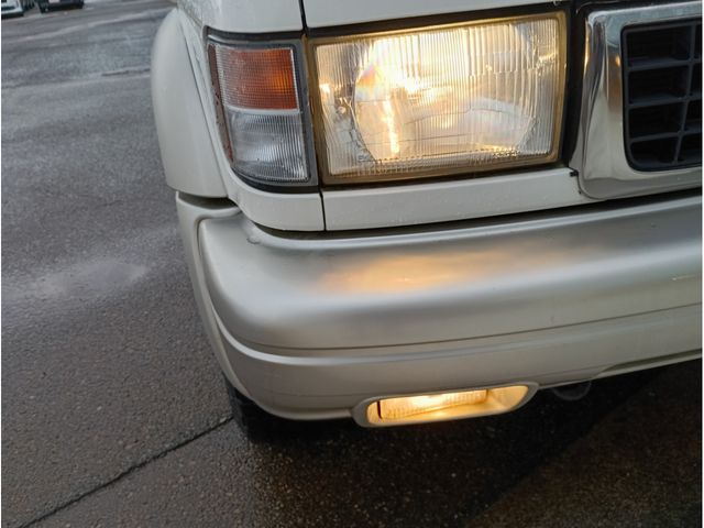ISUZU BIGHORN WAGON 1996 Image 31
