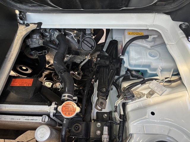 DAIHATSU HIJET TRUCK 4WD 2022 Image 31