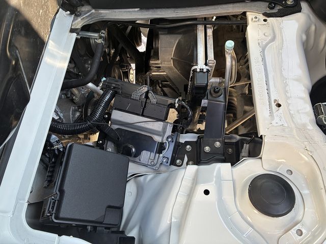 DAIHATSU HIJET TRUCK 4WD 2022 Image 31