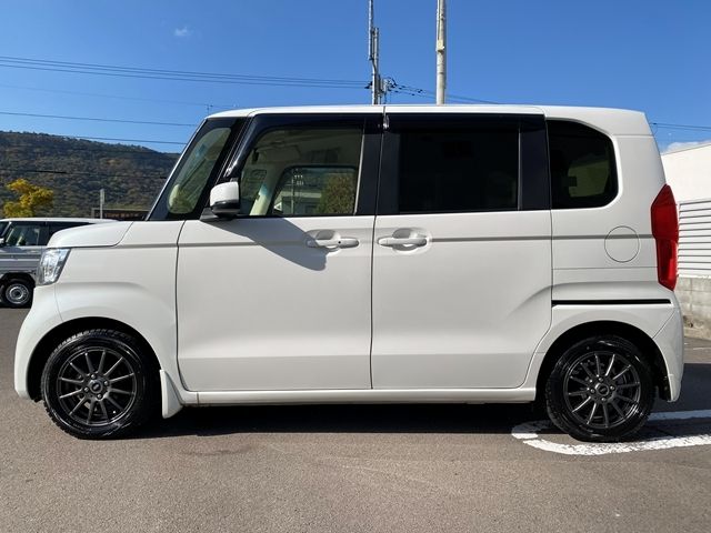 HONDA N BOX 2021 Image 31