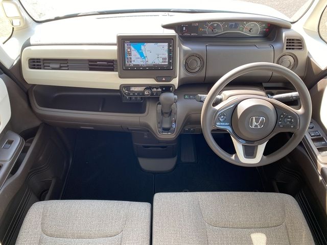 HONDA N BOX 2021 Image 31