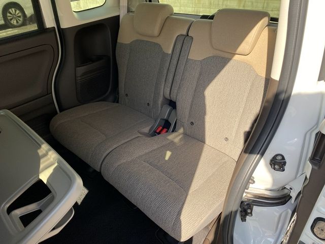 HONDA N BOX 2021 Image 31