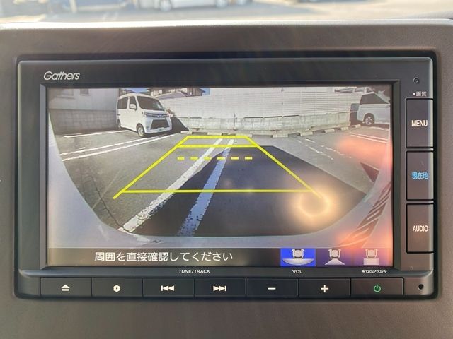 HONDA N BOX 2021 Image 31