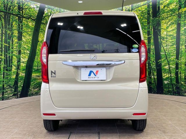 HONDA N BOX 2019 Image 31