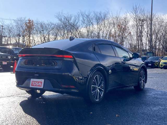 TOYOTA PRIUS 4WD 2023 Image 31