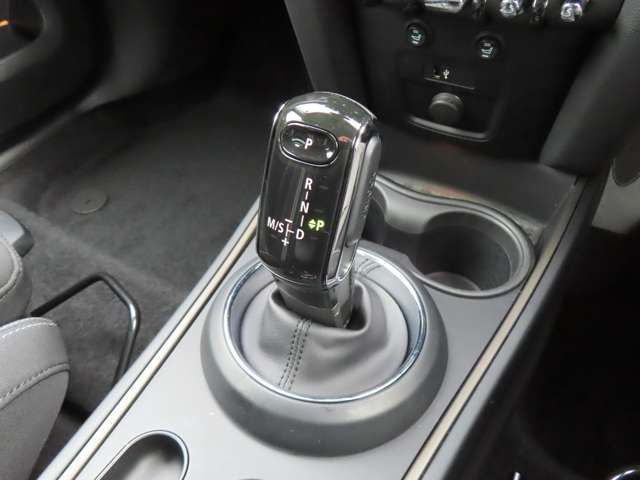 BMW MINI COOPER SD CROSS 2020 Image 31