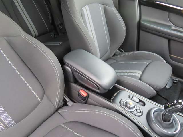 BMW MINI COOPER SD CROSS 2020 Image 31