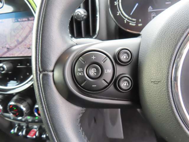 BMW MINI COOPER SD CROSS 2020 Image 31