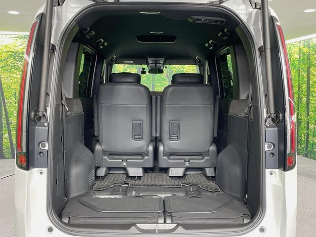 HONDA STEPWAGON E:HEV SPAD 2023 Image 31