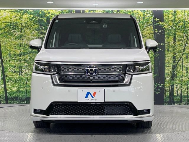 HONDA STEPWAGON E:HEV SPAD 2023 Image 31