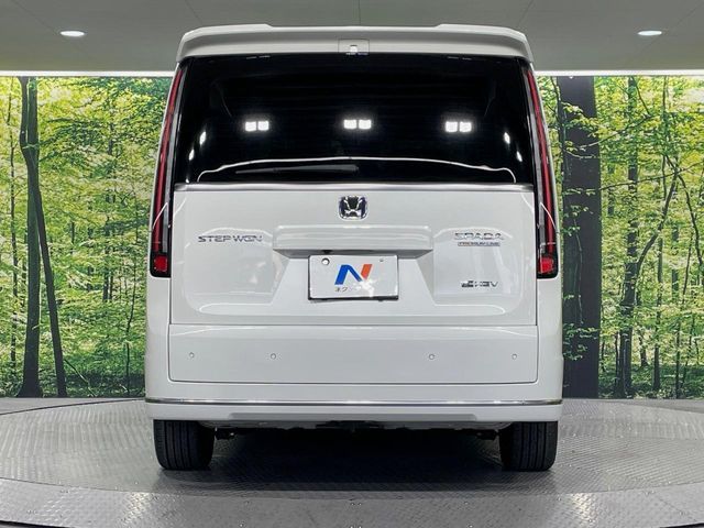HONDA STEPWAGON E:HEV SPAD 2023 Image 31
