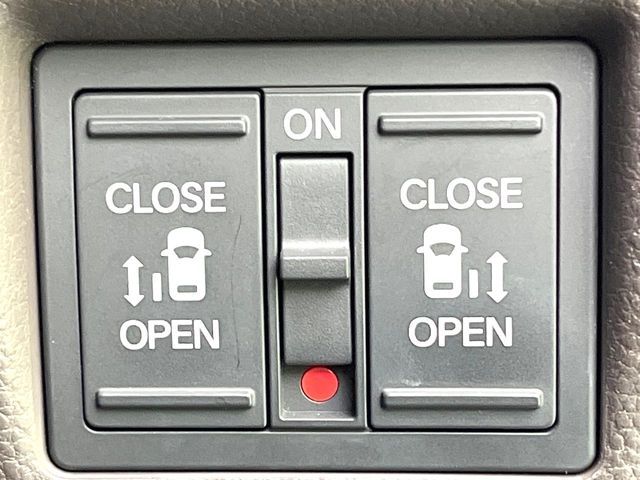 HONDA N BOX 2018 Image 31