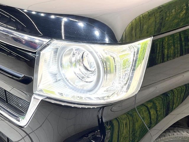 HONDA N BOX 2018 Image 31