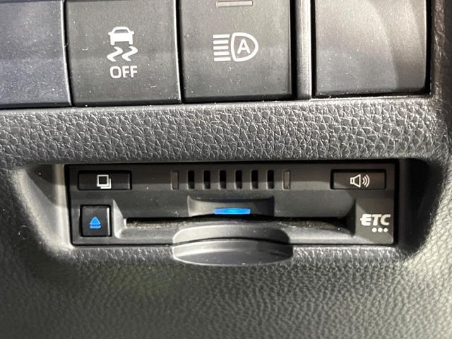 TOYOTA HARRIER 2WD 2020 Image 31