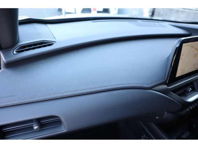 TOYOTA LEXUS UX250H 2023 Image 31