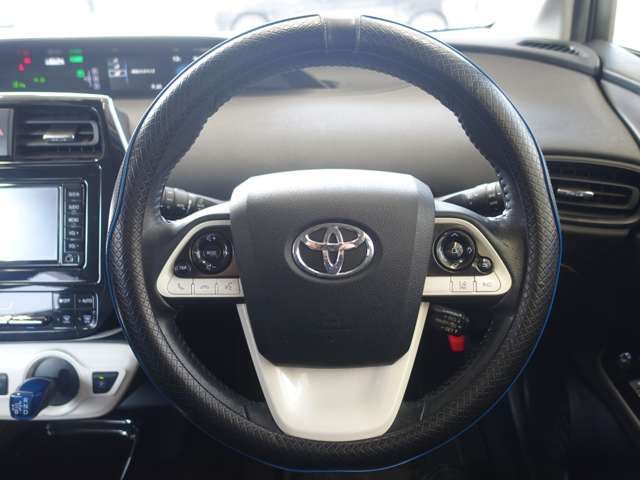 TOYOTA PRIUS 2018 Image 31