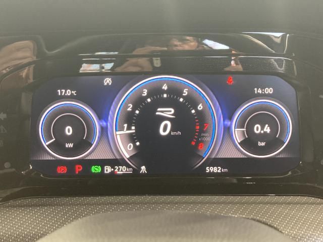 VOLKSWAGEN GOLF R 2022 Image 31