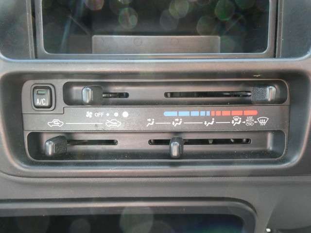 SUBARU SAMBAR TRUCK 4WD 2014 Image 31