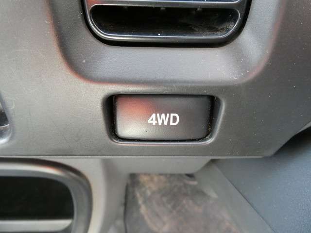 SUBARU SAMBAR TRUCK 4WD 2014 Image 31